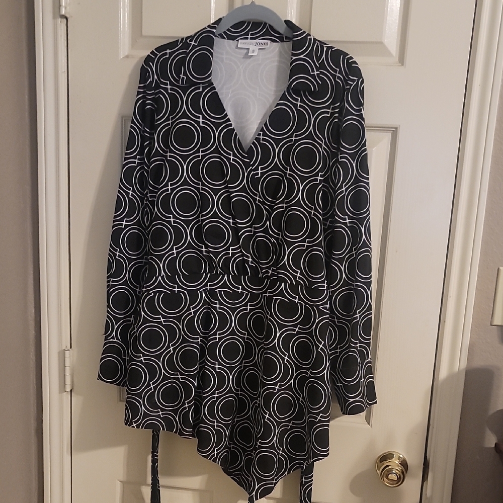 Black and White Patterned Women's Dress